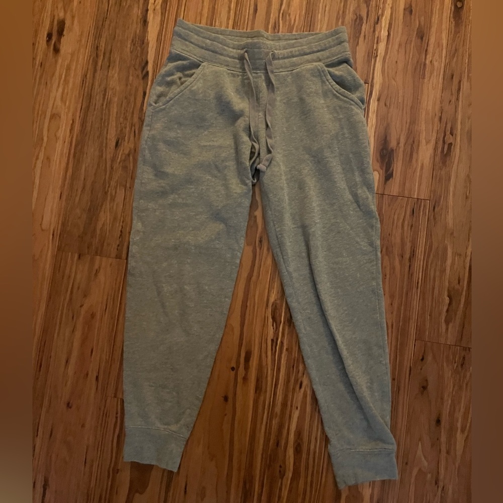 grey areopostale joggers